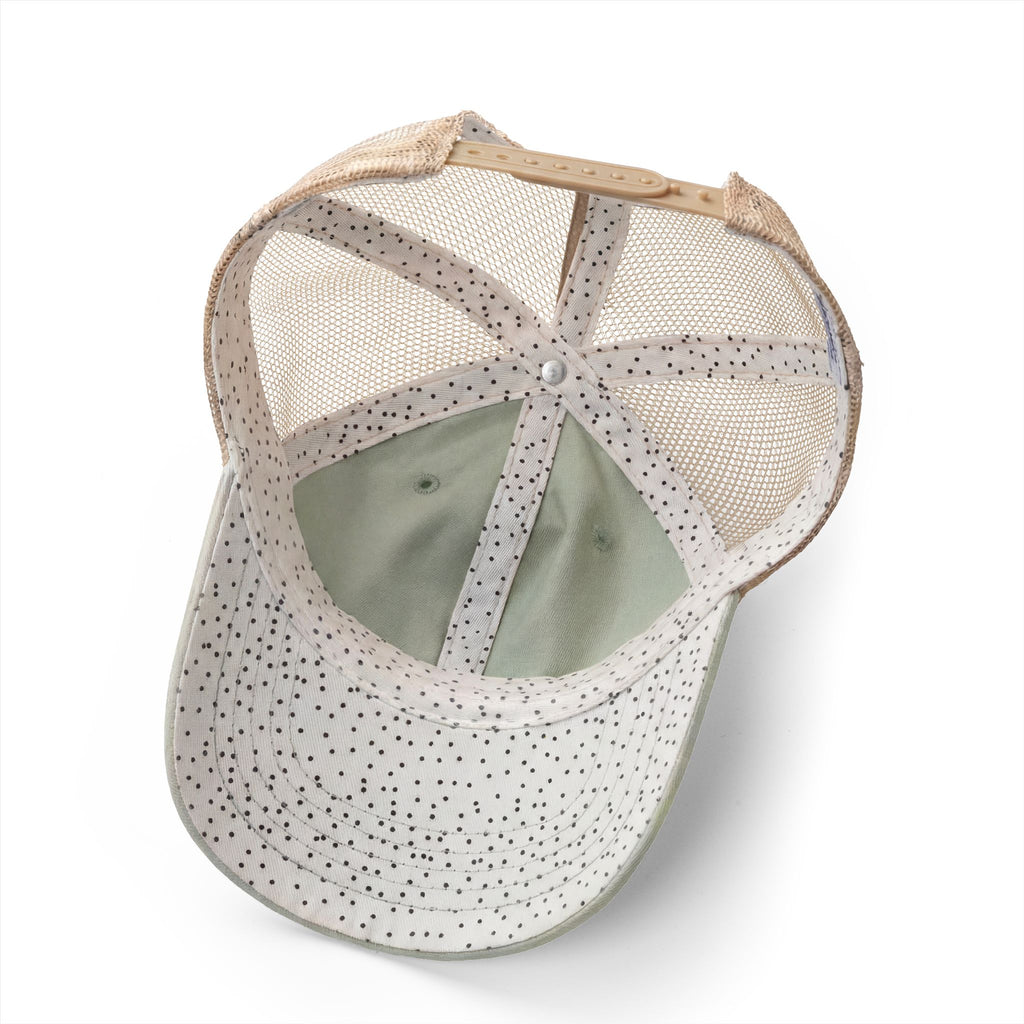 Find Me at His Feet - Women's Washed Mesh-Back Cap